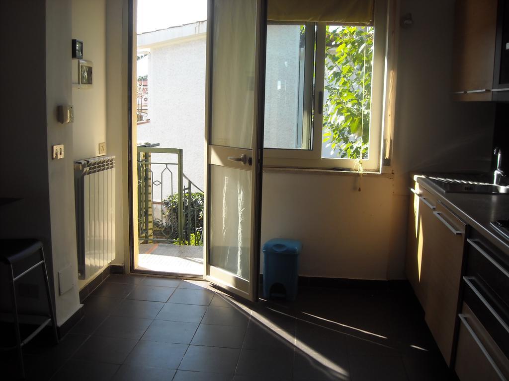 Apartment In A Villa A Mondello Exterior foto